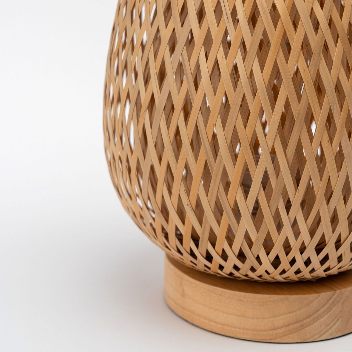 Soleste Bamboo Table Lamp - Natural